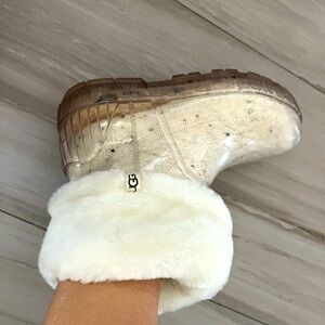 New UGG’s socks with faux lining